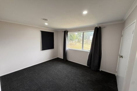 Photo of property in 20 Becker Drive, Weymouth, Auckland, 2103