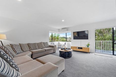 Photo of property in 44 Penton Road, Stanmore Bay, Whangaparaoa, 0932
