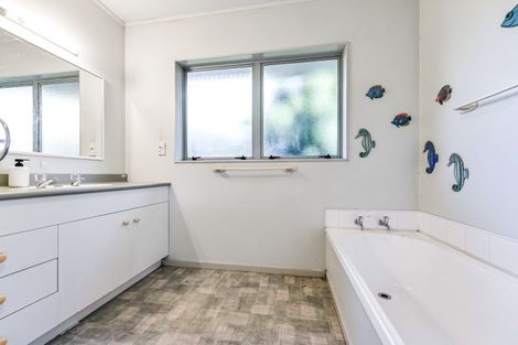 Photo of property in 1b Saxbys Road, Glenview, Hamilton, 3206