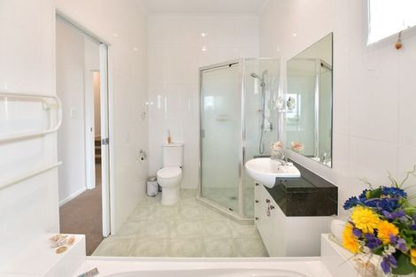 Photo of property in 76 Nautilus Drive, Gulf Harbour, Whangaparaoa, 0930