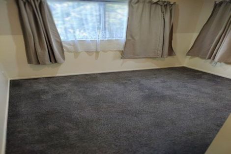 Photo of property in 39a Evelyn Road, Cockle Bay, Auckland, 2014