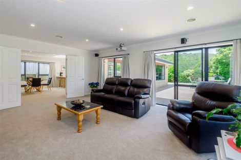 Photo of property in 44 Awatea Avenue, Paraparaumu, 5032