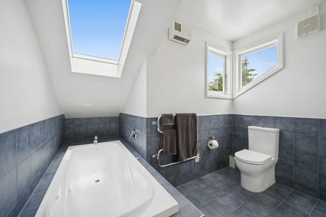 Photo of property in 80 Calcutta Street, Khandallah, Wellington, 6035