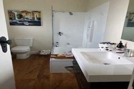 Photo of property in 82 Galloway Street, Hamilton East, Hamilton, 3216