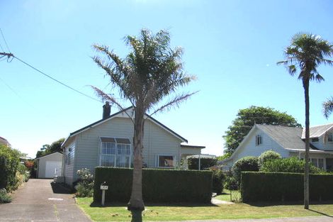 Photo of property in 20 Ocean View Road, Milford, Auckland, 0620