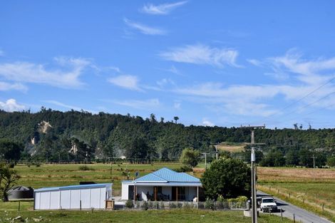 Photo of property in 14 Curries Road, Karamea, 7893