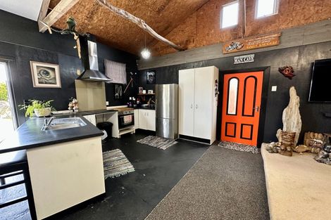 Photo of property in 58 Seymour Street, Waitara, 4320