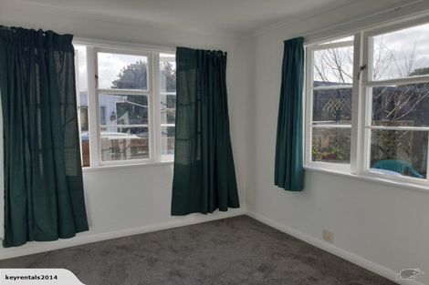 Photo of property in 15 Melvill Grove, Waterloo, Lower Hutt, 5011
