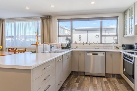 Photo of property in 114 Argyle Street, Mosgiel, 9024