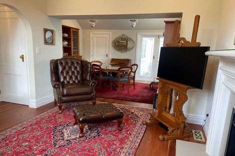 Photo of property in 240 Tinakori Road, Thorndon, Wellington, 6011