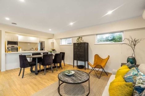 Photo of property in 9 Pendlebury Street, Green Bay, Auckland, 0604