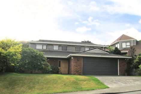 Photo of property in 30 Thatcher Crescent, Crofton Downs, Wellington, 6035