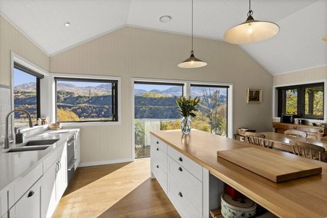 Photo of property in 361 Tucker Beach Road, Queenstown Hill, Queenstown, 9371