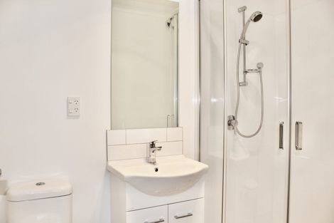 Photo of property in 4 Pangu Way, Mangere, Auckland, 2022