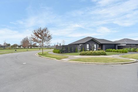 Photo of property in 53 Georgina Street, Marshland, Christchurch, 8083