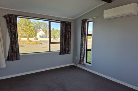 Photo of property in 1-12/71 Main Street, Mataura, 9712