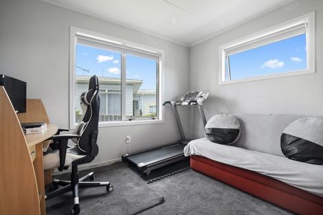 Photo of property in 27 Buckland Road, Tuakau, 2121