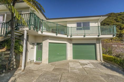 Photo of property in 4 Chanel Grove, Waterloo, Lower Hutt, 5011