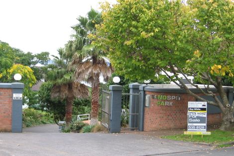 Photo of property in 204 Sandspit Road, Shelly Park, Auckland, 2014