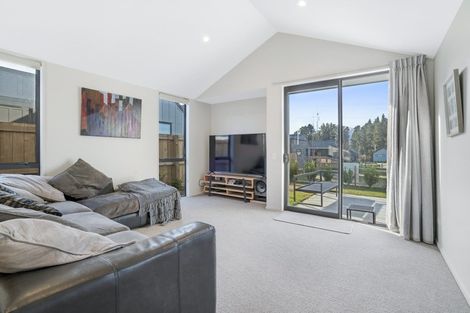 Photo of property in 3 Mount Creighton Crescent, Wanaka, 9305