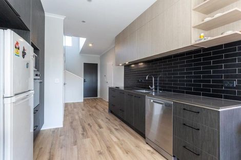 Photo of property in 23 William Calvert Drive, Swanson, Auckland, 0614