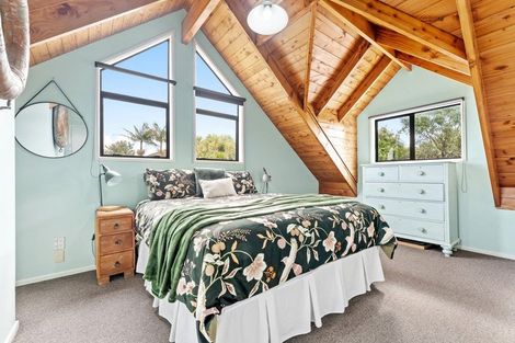 Photo of property in 32 Castaway Place, Gulf Harbour, Whangaparaoa, 0930