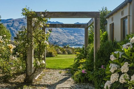 Photo of property in 3 Atherton Place, Wanaka, 9305