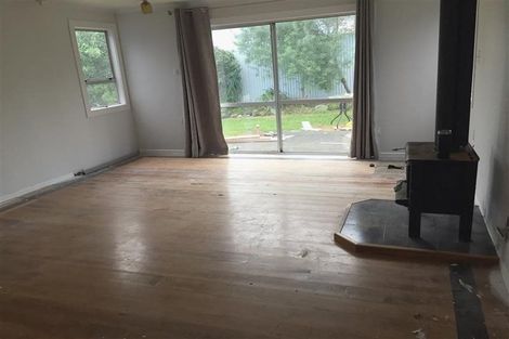 Photo of property in 24 Gossling Street, Okato, 4335