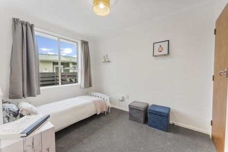 Photo of property in 256b Wellington Road, Wainuiomata, Lower Hutt, 5014