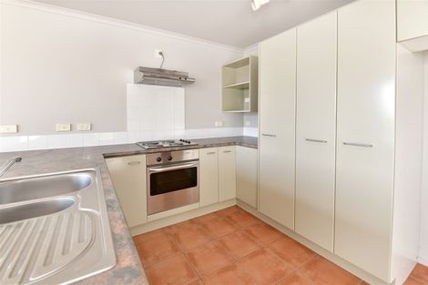 Photo of property in Santa Rosa, 11/340 Gulf Harbour Drive, Gulf Harbour, Whangaparaoa, 0930