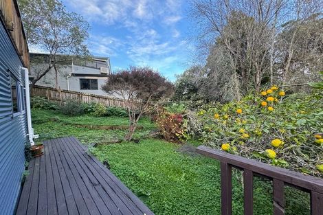 Photo of property in 49b Noeleen Street, Glenfield, Auckland, 0629