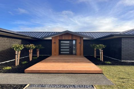 Photo of property in 37 Candlesticks Crescent, Lincoln, 7608