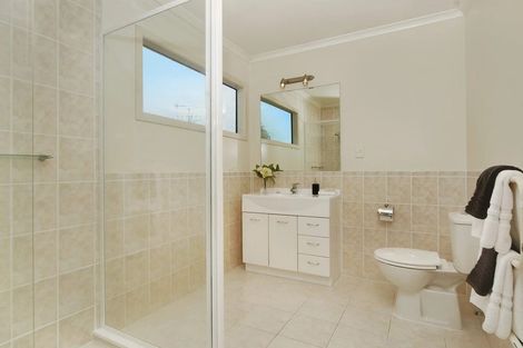 Photo of property in 14 Walter Macdonald Street, Howick, Auckland, 2014