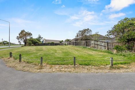 Photo of property in 38 Bexley Road, Aranui, Christchurch, 8061