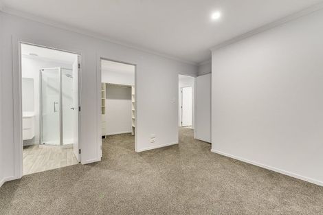 Photo of property in 1/17 Sandwich Road, Saint Andrews, Hamilton, 3200