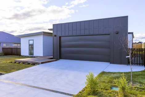 Photo of property in 41 Maunganamu Drive, Wharewaka, Taupo, 3330