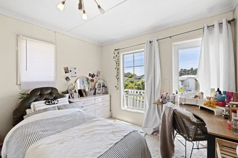 Photo of property in 11 Harriet Place, Spotswood, New Plymouth, 4310