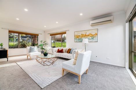 Photo of property in 29 Sapperton Drive, Henderson, Auckland, 0612