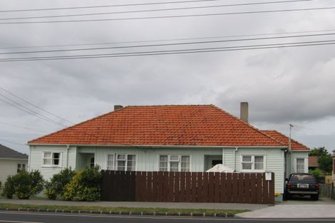 Photo of property in 96 Carrington Road, Mount Albert, Auckland, 1025