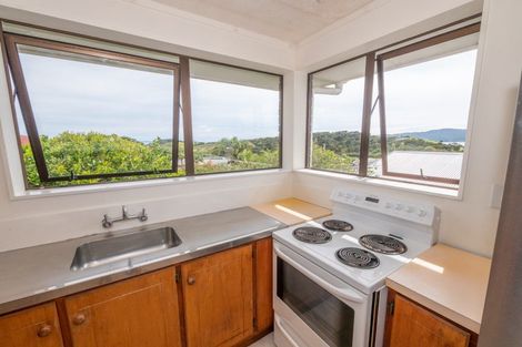 Photo of property in 19 Cable Bay Block Road, Cable Bay, 0420