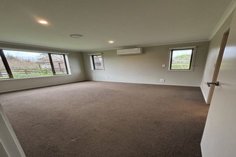 Photo of property in 106 Longwood Road East, South Featherston, Featherston, 5771