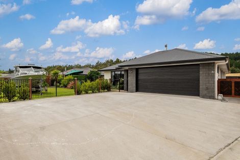 Photo of property in 37 Grigg Drive, Witherlea, Blenheim, 7201