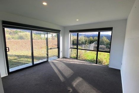 Photo of property in 15 Jackson Rise, Luggate, Wanaka, 9383