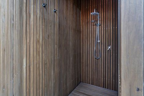 Photo of property in 33 Jubilee Drive, Pauanui, Hikuai, 3579