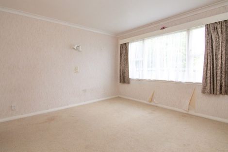 Photo of property in 33 Kent Crescent, Awapuni, Palmerston North, 4412