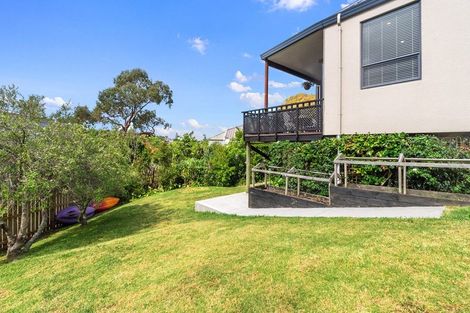 Photo of property in 28 Fitzwilliam Drive, Torbay, Auckland, 0630