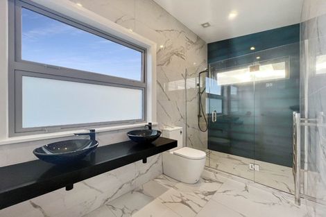 Photo of property in 4 Coates Grove, Silverstream, Upper Hutt, 5019