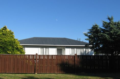 Photo of property in 6 Winton Street, Paraparaumu Beach, Paraparaumu, 5032