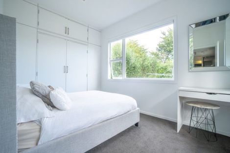 Photo of property in 4 Stirling Crescent, Hokowhitu, Palmerston North, 4410