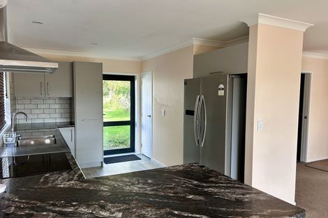 Photo of property in 133 Codlin Road, Waiuku, 2682